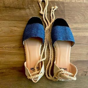 Love Rio NEW Size 8 Blue/Tan Espadrille  Flats with Ankle Ties